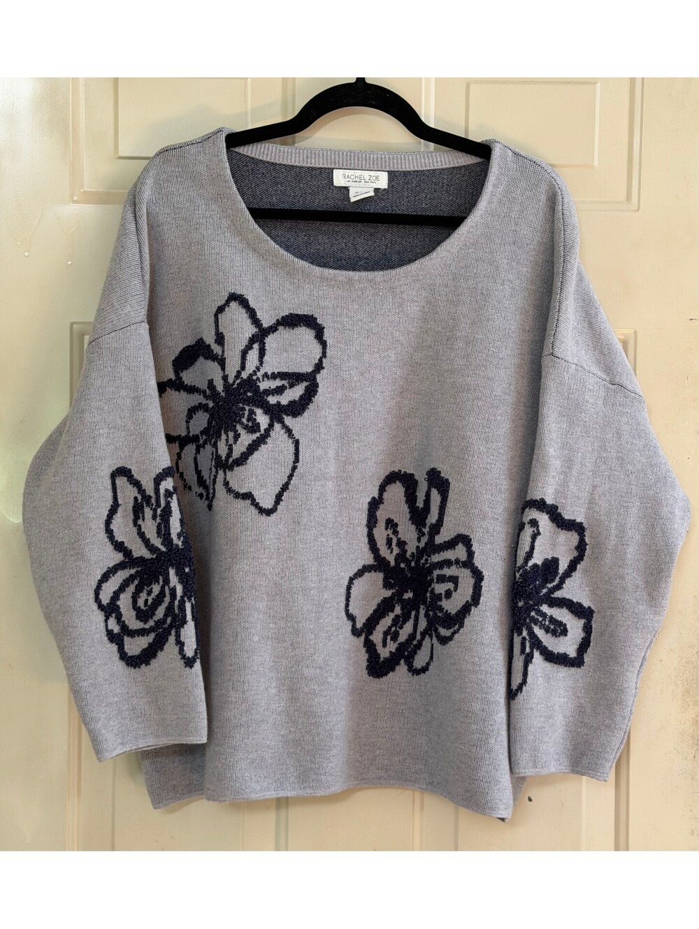 Rachel Zoe Gray Navy Floral Knit Boxy Drop Shoulder Sweater Size 2X Comfy